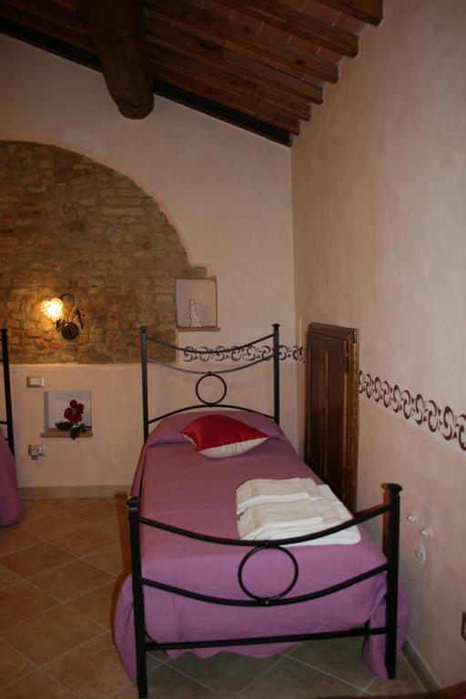 Antico Casolare Villa San Gimignano Luaran gambar